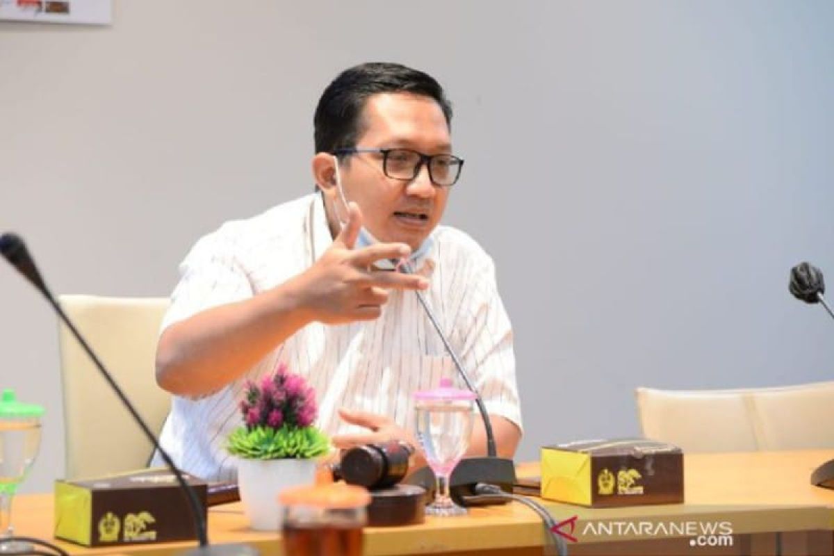 Legislator Sumut apresiasi  langkah gubernur copot kepala Dinas PUPR