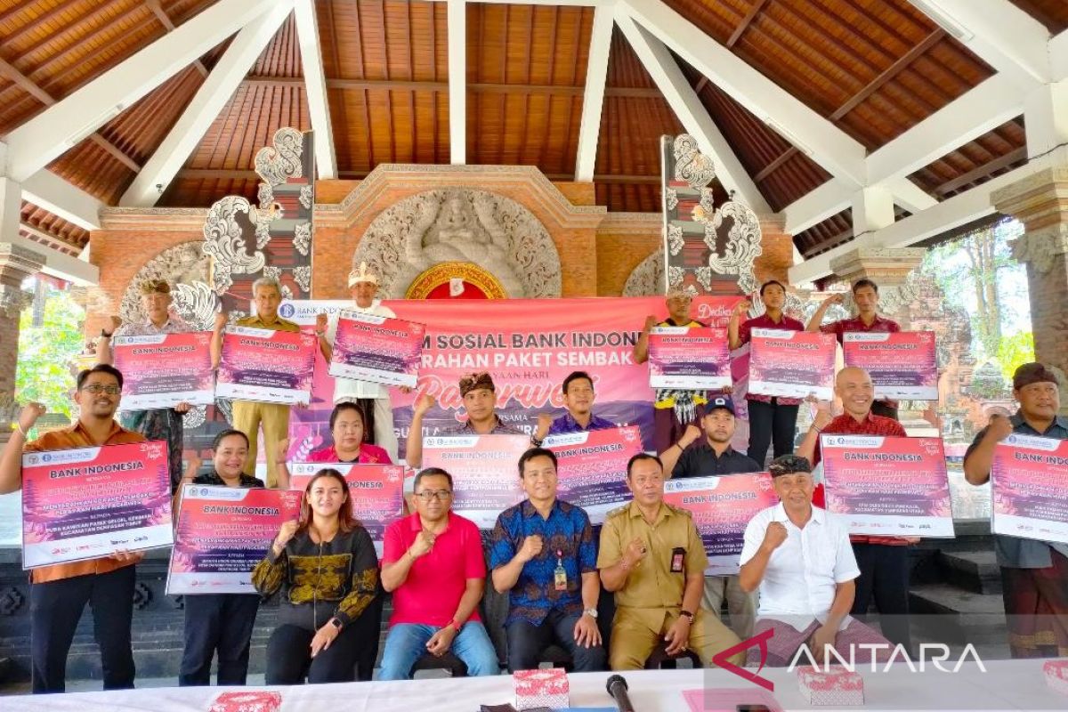 BI distribusikan 2.000 paket sembako bantu jaga daya beli masyarakat Bali