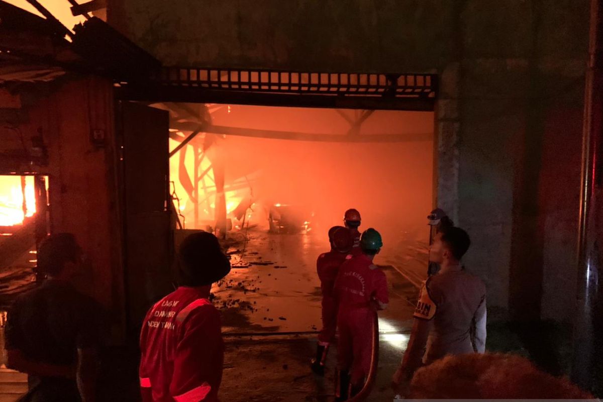Sembilan rumah ludes terbakar di Aceh Tamiang, adzan dikumandangkan sebagai doa pemadam kebakaran