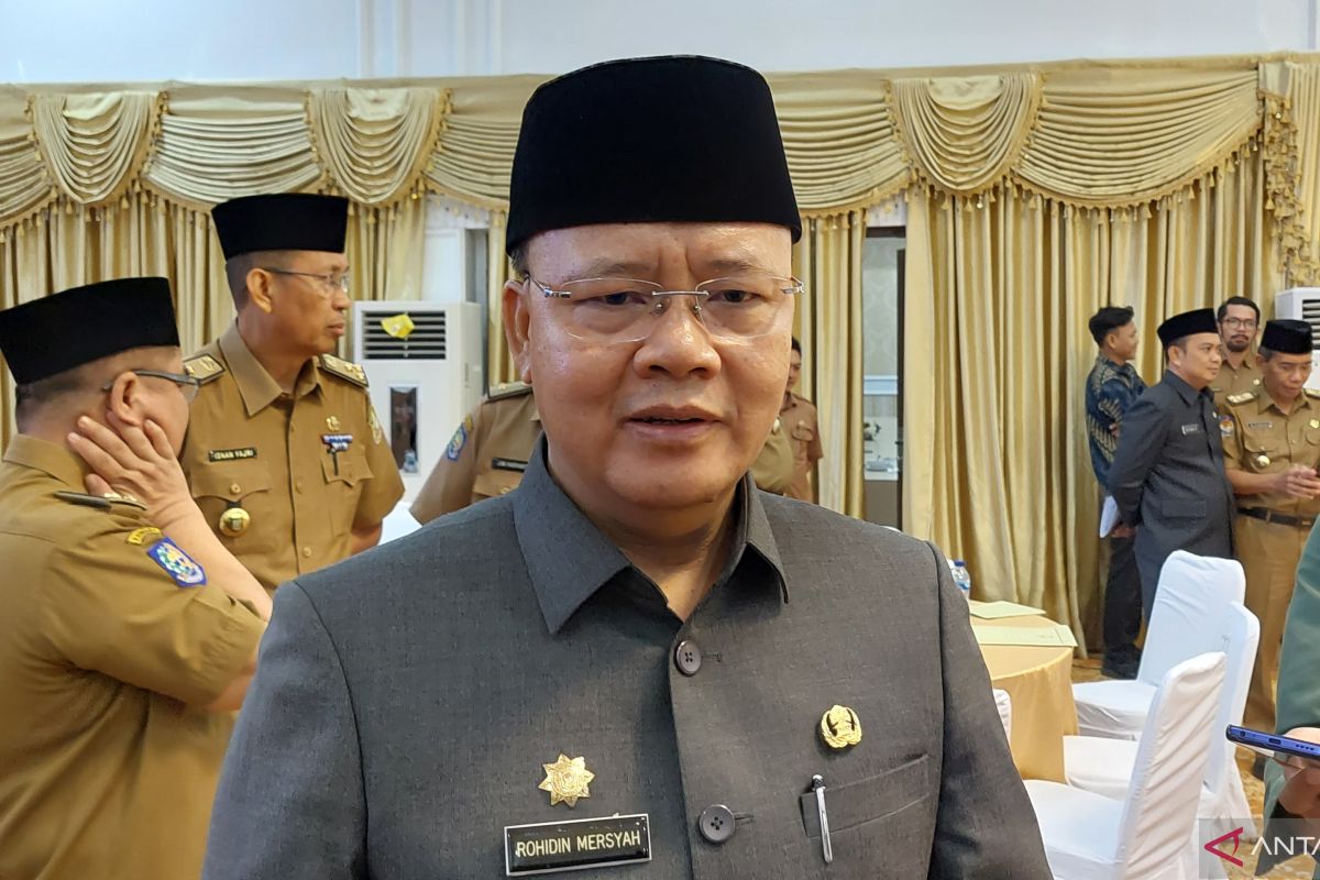Pemprov Bengkulu minta rekomendasi Bawaslu tertibkan baliho kampanye