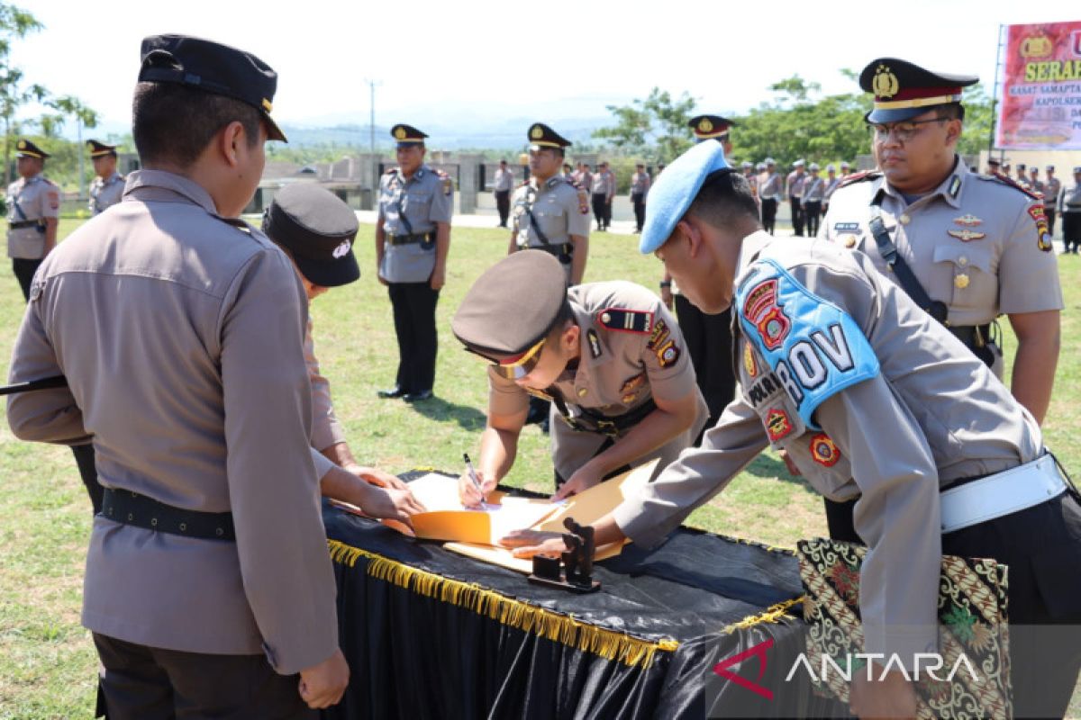 Tiga Polsek di Gorontalo Utara berganti pimpinan