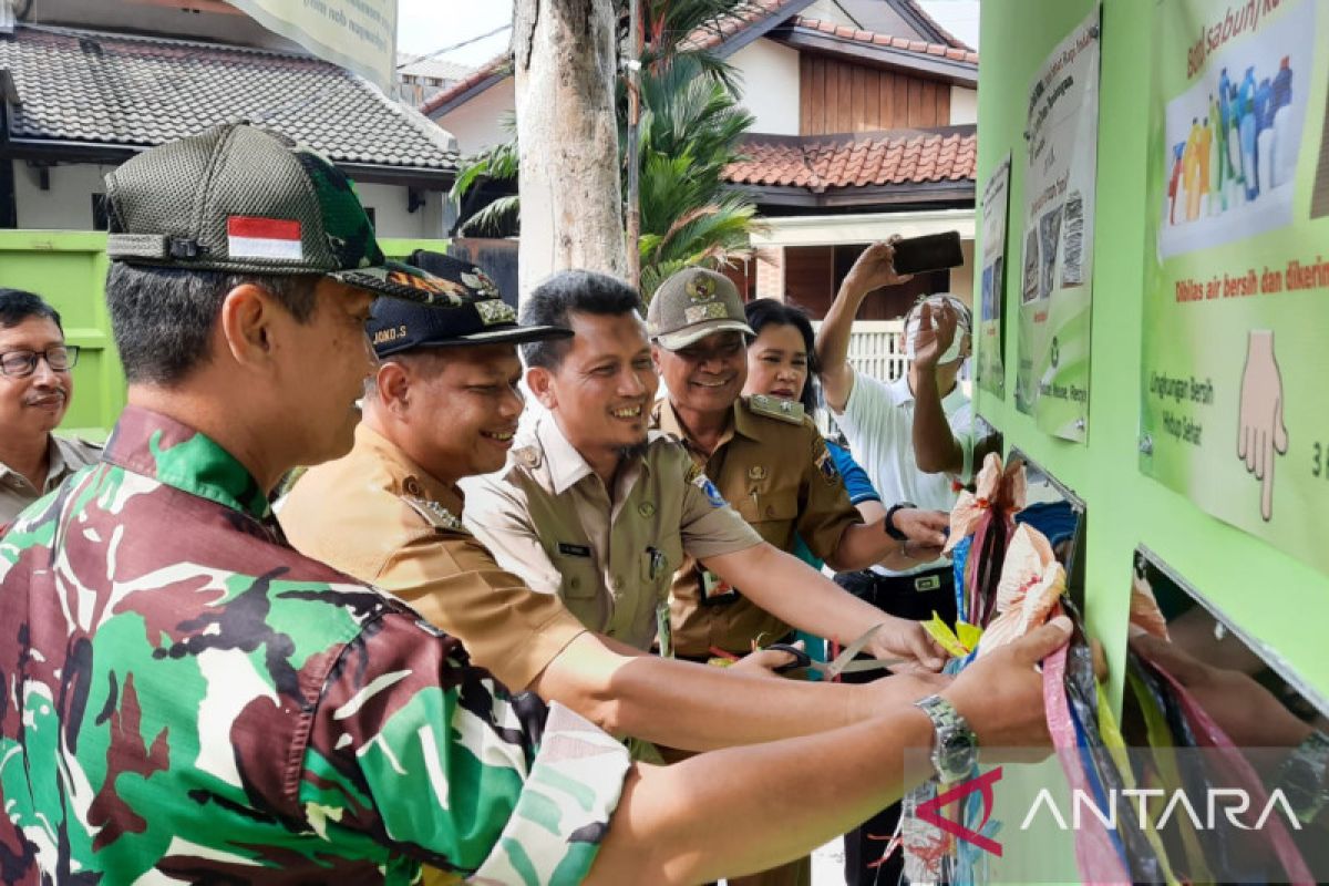 Jakarta Barat resmikan Bank Sampah di Kembangan