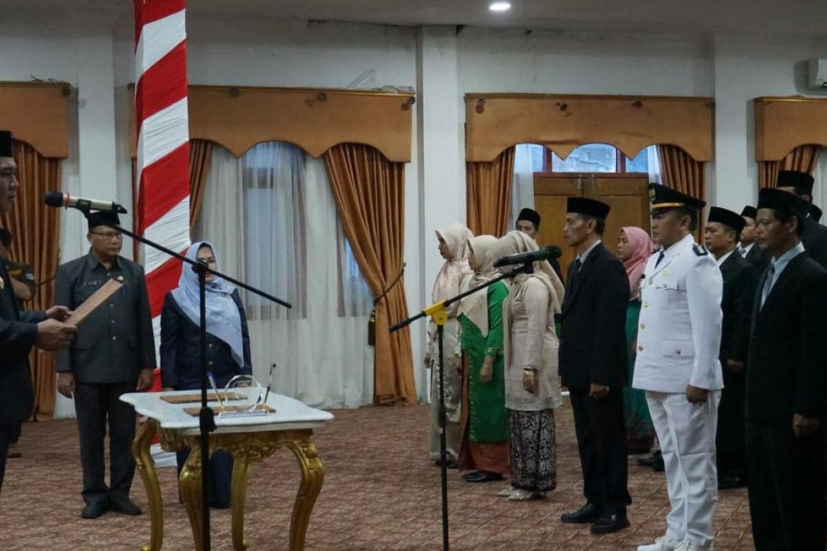 Wakil Bupati Merangin lantik 49 pejabat Eselon III dan IV