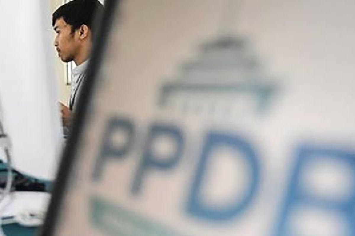 Sebanyak 54.901 siswa daftar  pra PPDB  online  tingkat  SMA di Riau