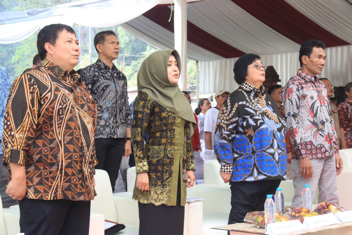 Menteri Siti Nurbaya buka festival perhutanan sosial di Mojokerto