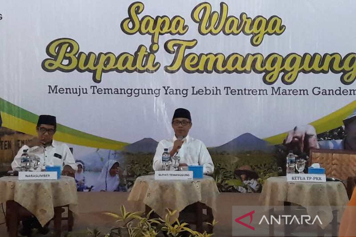 Bupati Temanggung ingatkan pejabat untuk komunikatif