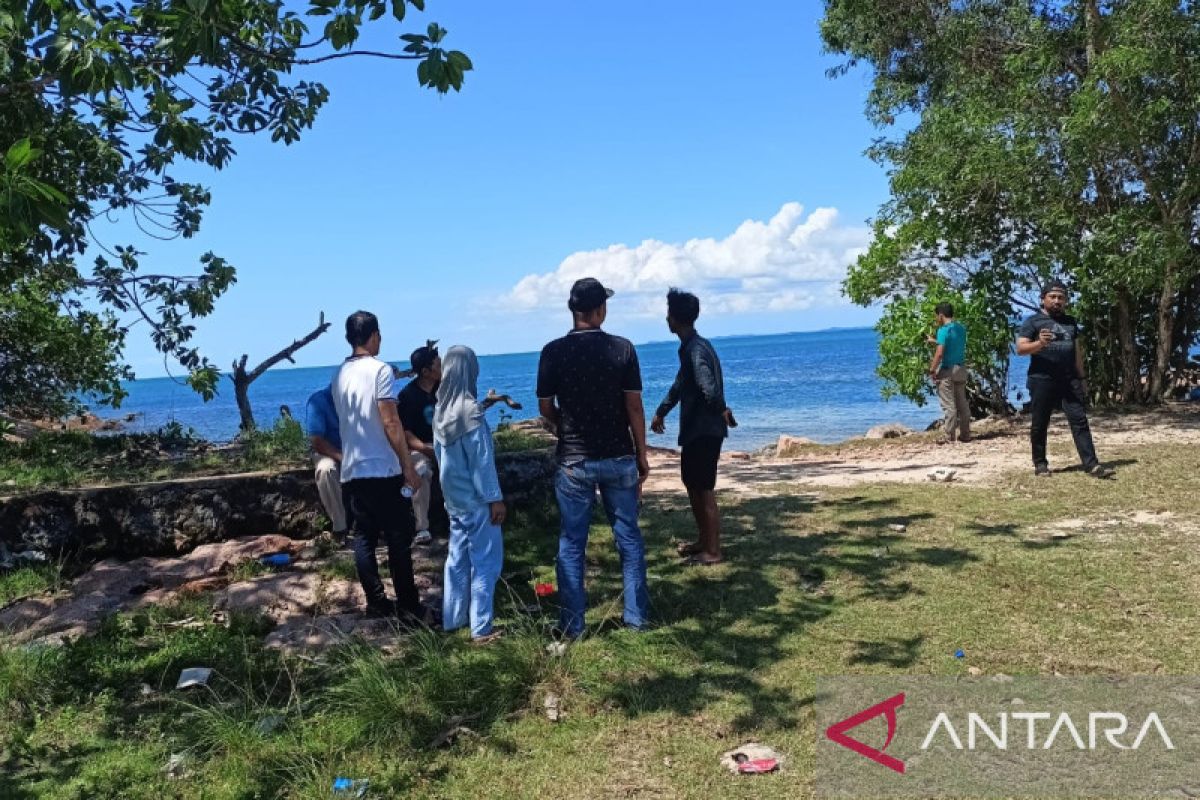 Seorang perempuan tewas tenggelam saat berenang di Pantai Sekilak Batam