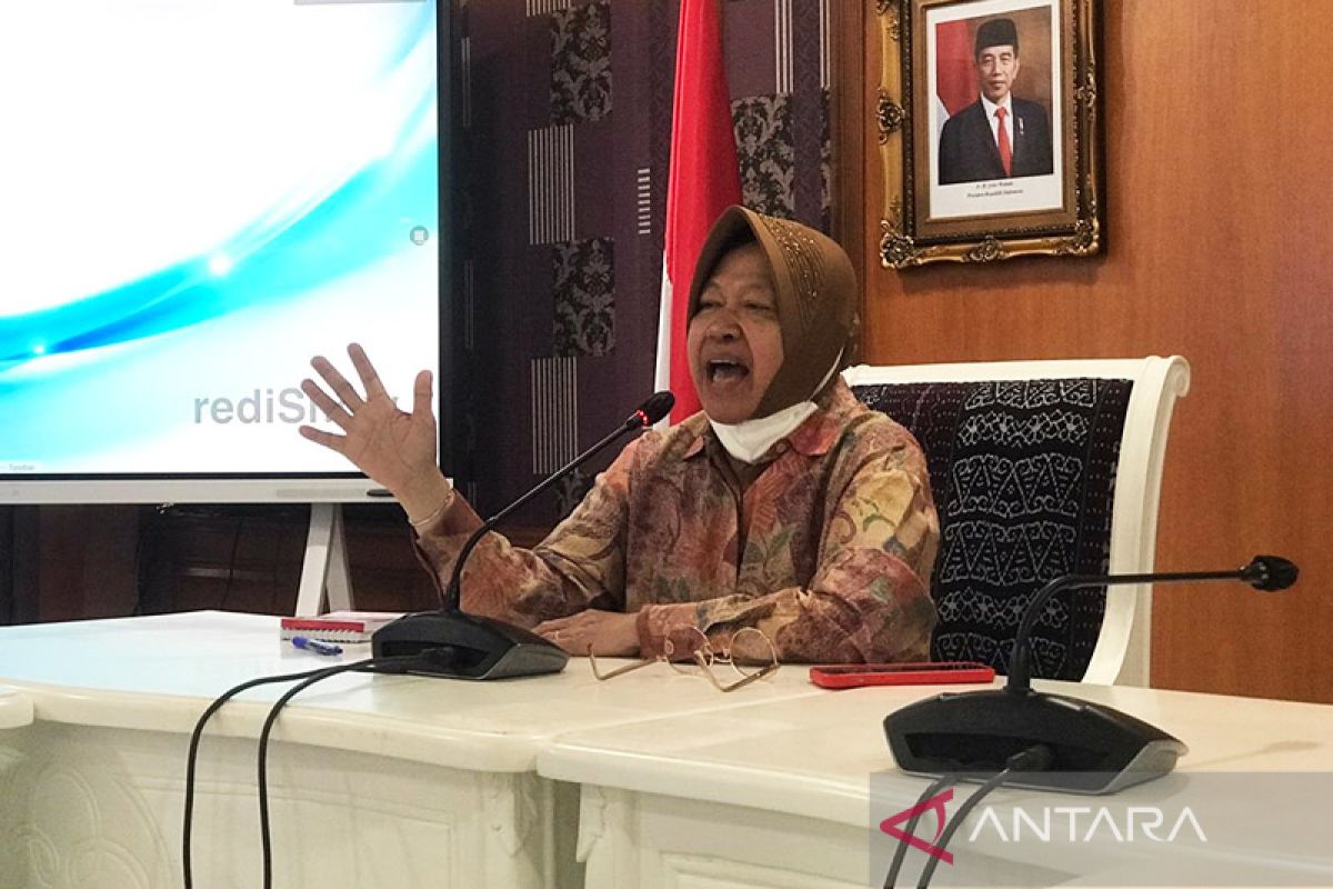 Mensos Risma jelaskan bansos tidak lagi dalam bentuk barang