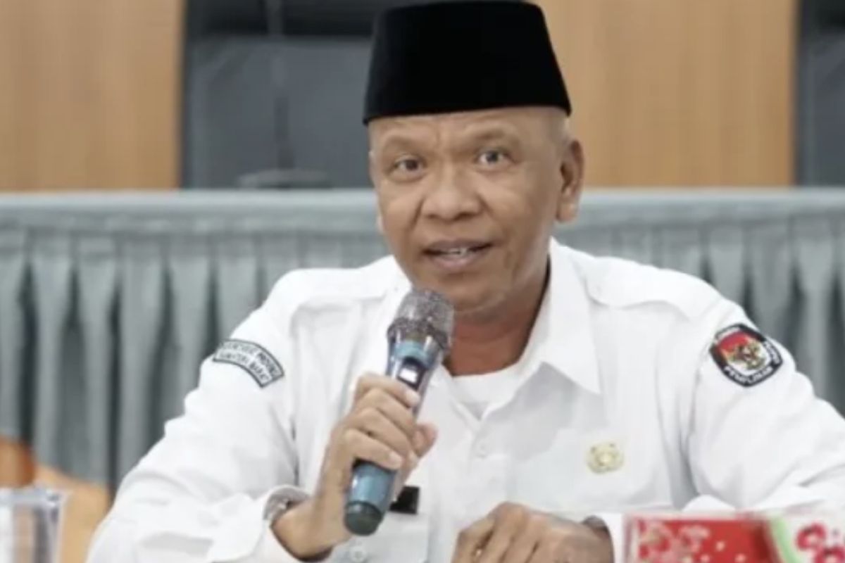 Lima komisioner KPU Sumbar resmi dilantik