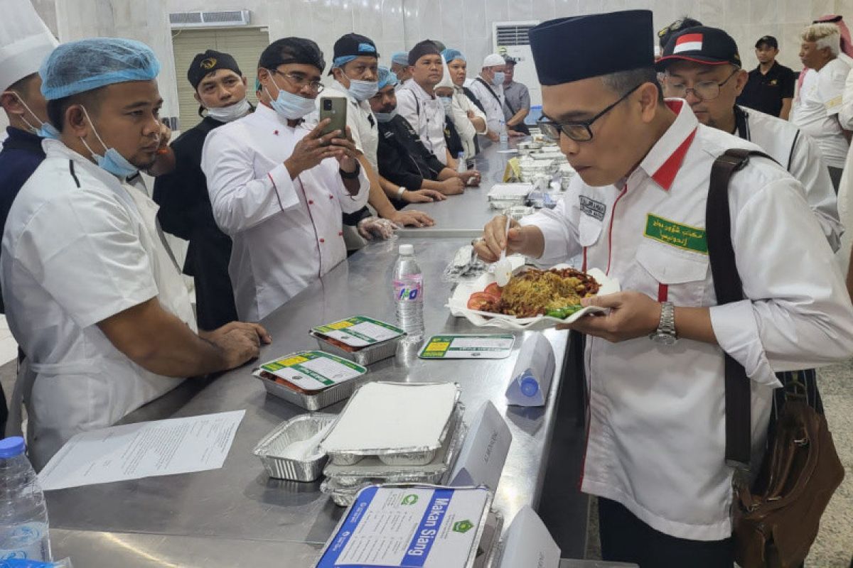 Durasi makan jamaah di hotel Madinah tiga jam