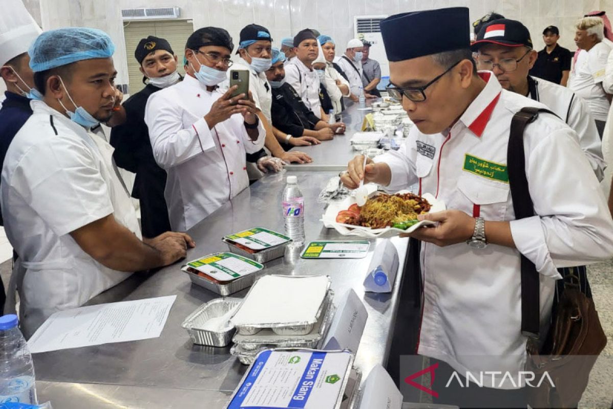 Durasi makan jamaah di hotel Madinah tiga jam