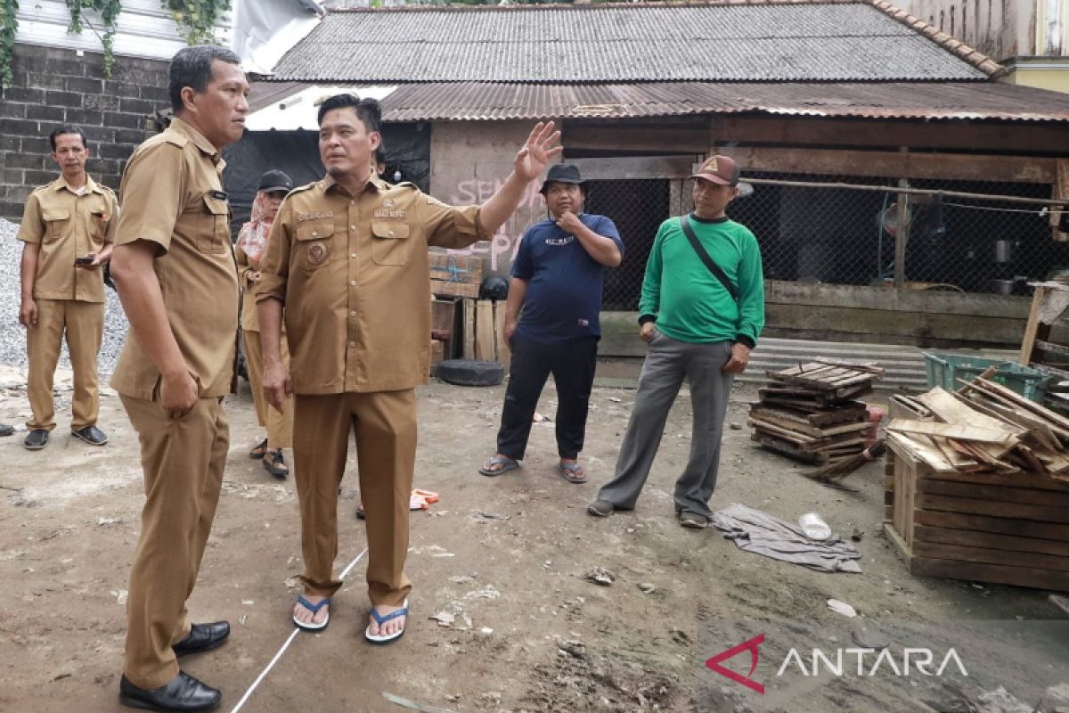 Bangka Barat percepat proses perbaikan Pasar Parittiga