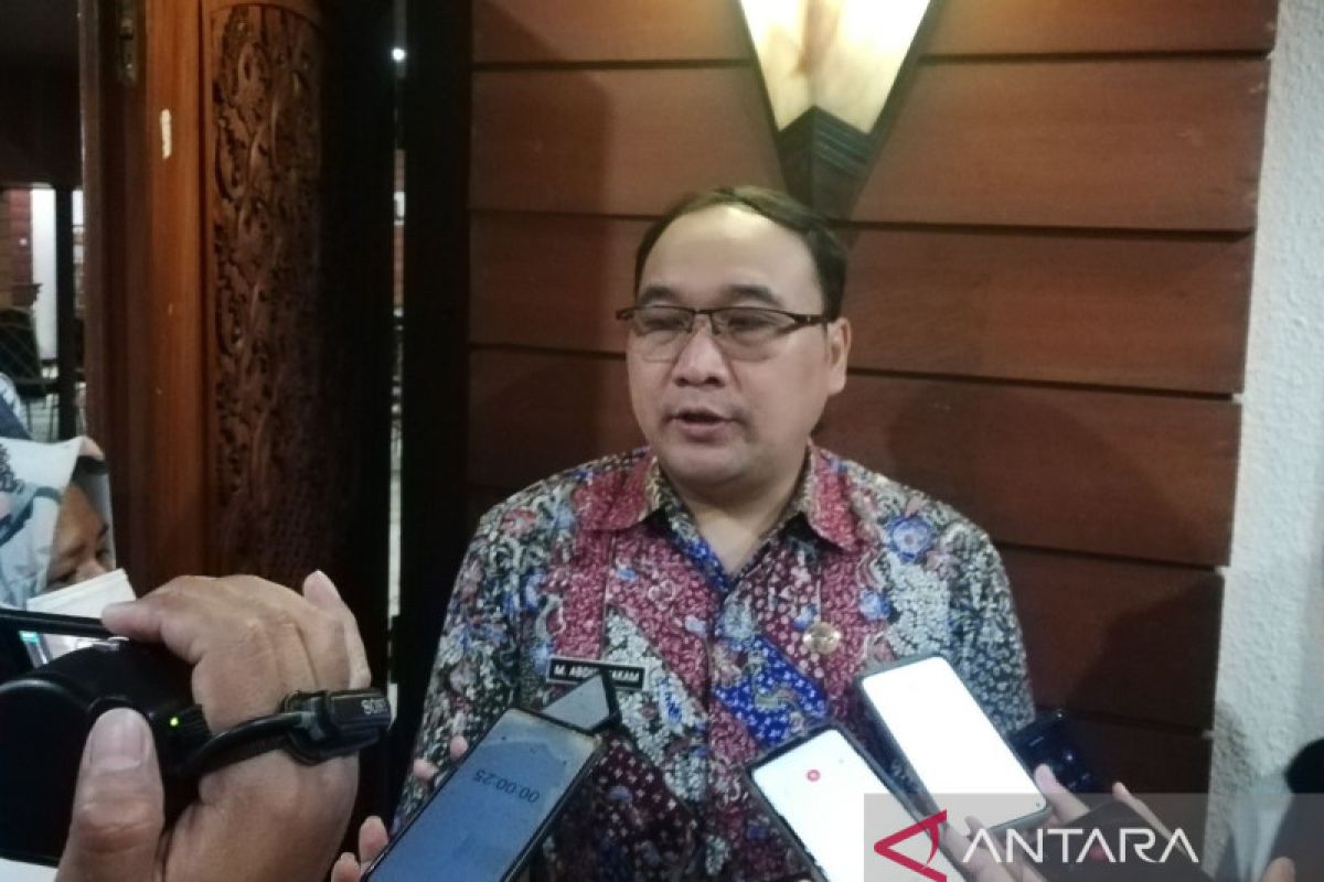 Dinkes  Semarang imbau waspada COVID-19 meski kasus turun