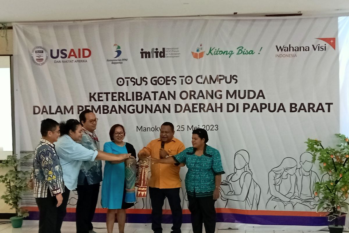Unipa-USAID Kolaborasi dorong mahasiswa kawal program Otsus Papua Barat