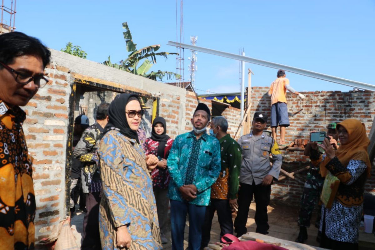 Pemkab Kulon Progo kurangi kemiskinan dengan perbaikan RTLH