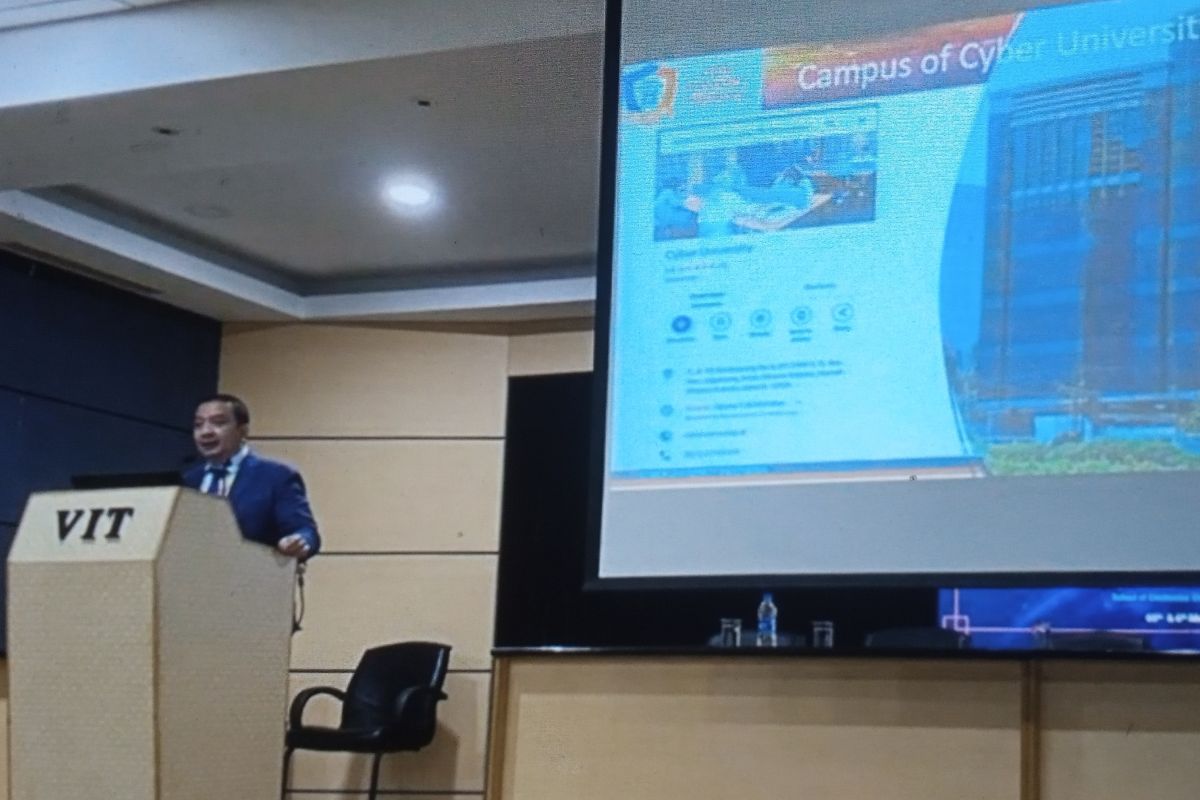 Rektor Universitas Siber RI jadi pembicara di konferensi IEEE di India