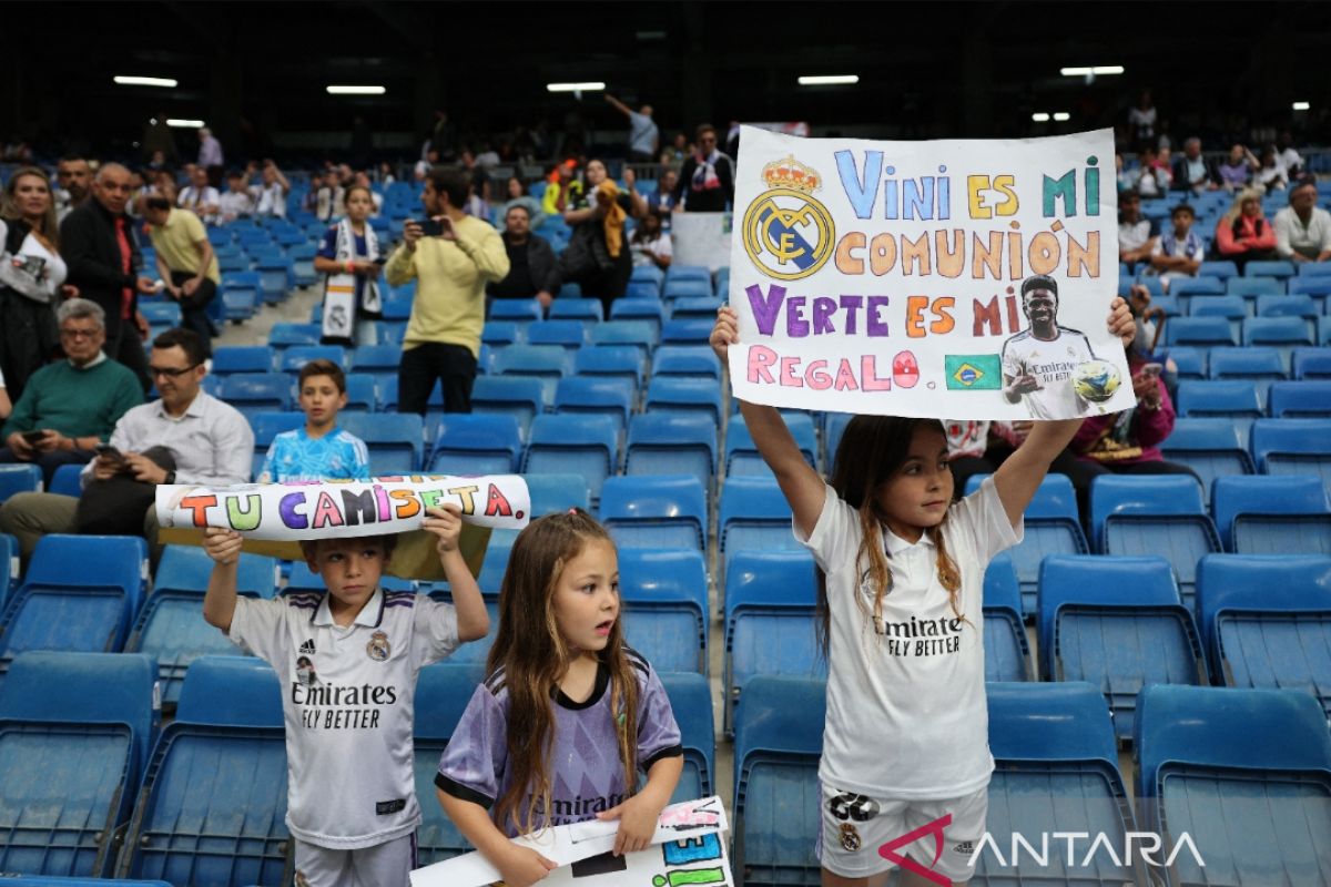 Vinicius dapat dukungan moral dari suporter Real Madrid