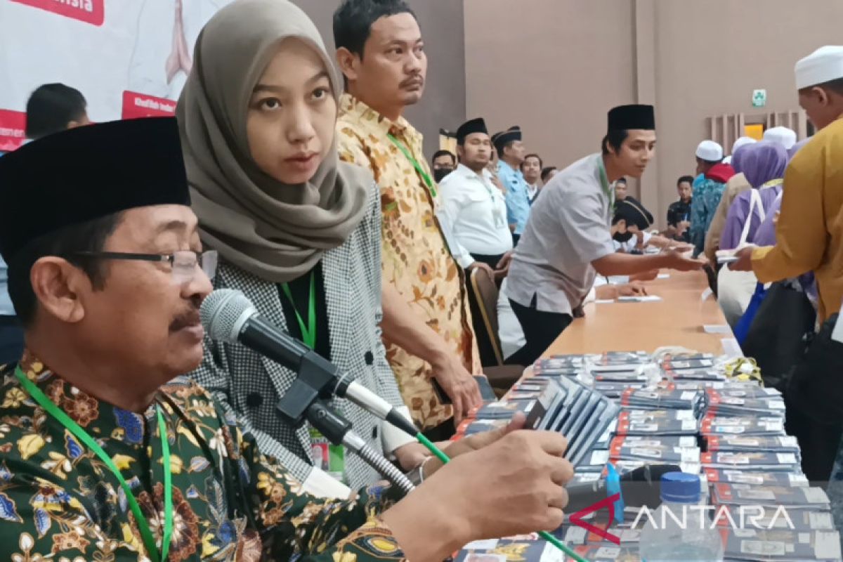 Tujuh calon haji asal Pamekasan dan Pacitan gagal berangkat