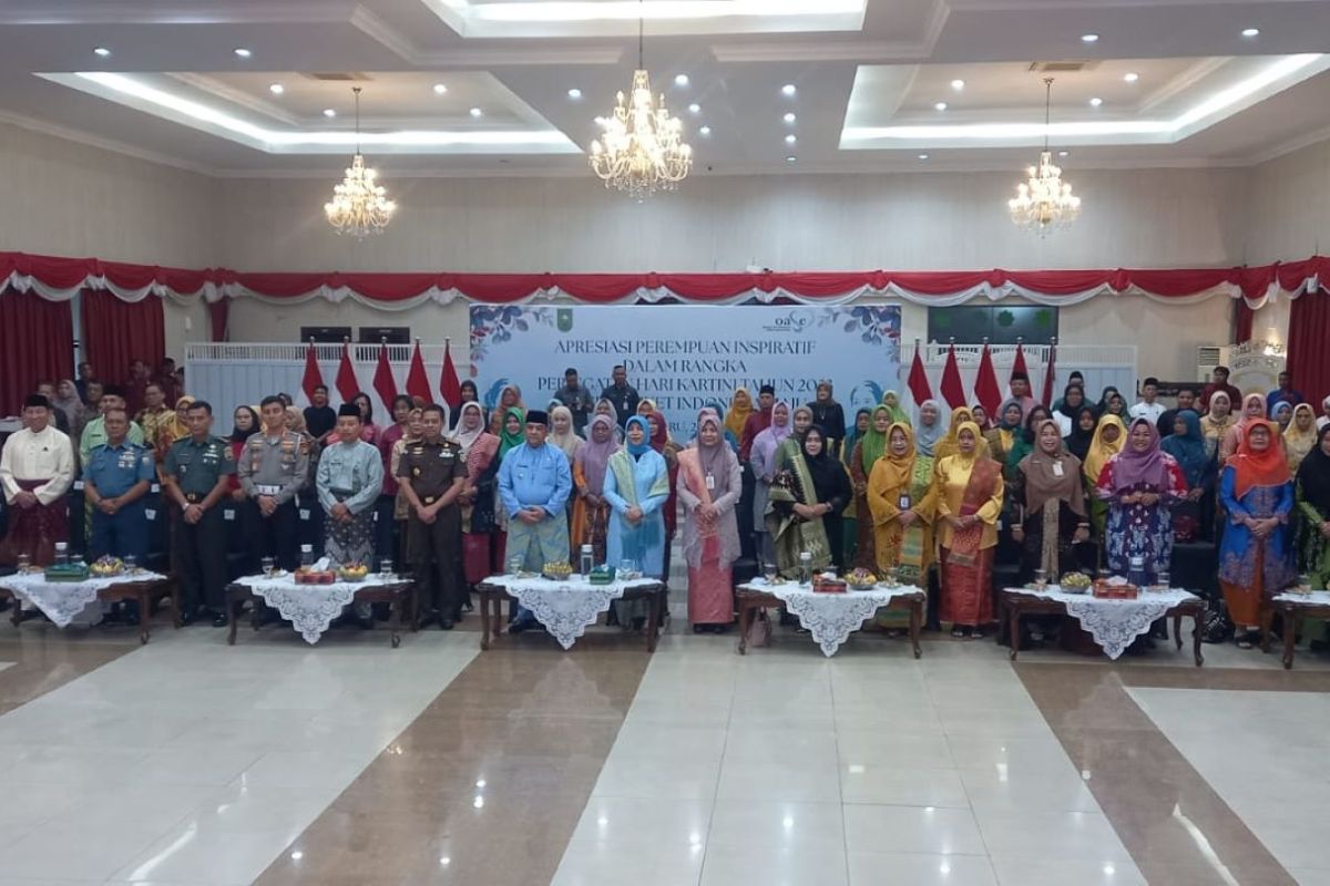 Wagub Riau sebut perjuangan perempuan masa kini makin berat