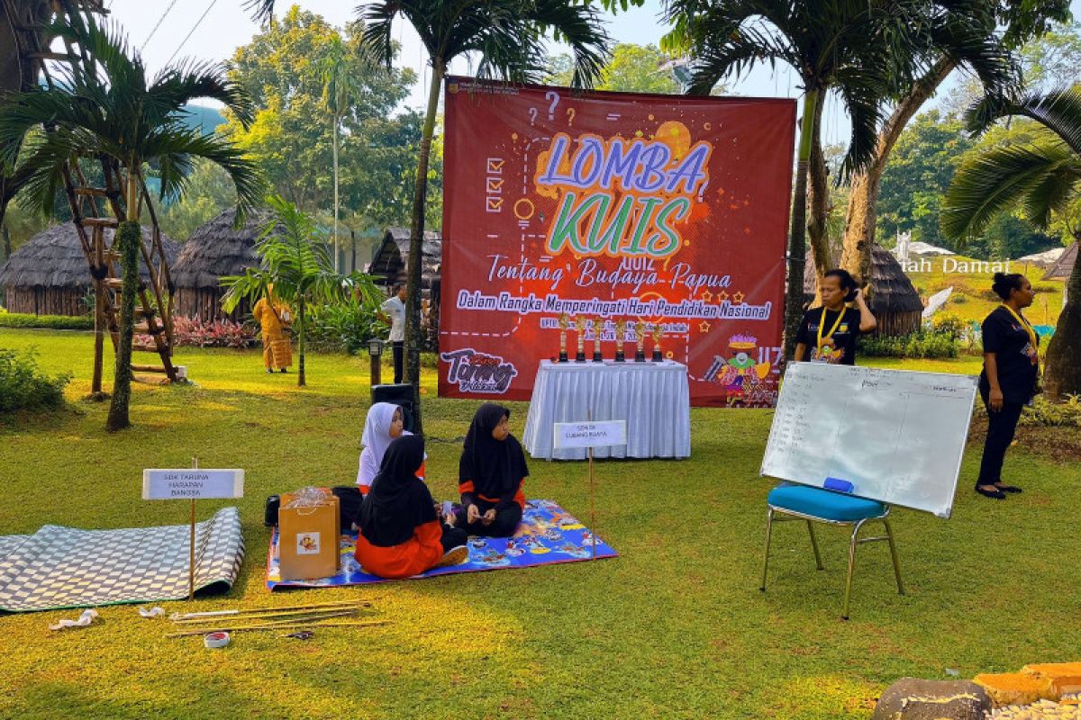 Writing competition on Papuan culture held at TMII