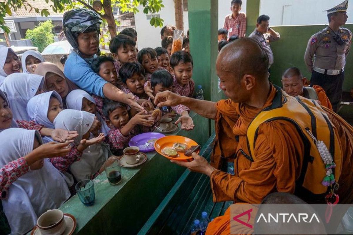 Hospitality to Thai Buddhist monks shows face of harmony: Ministry
