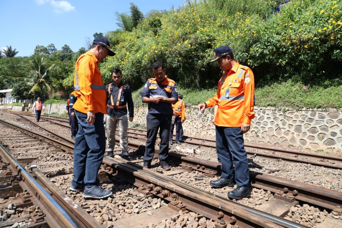 KAI cek jalur Bandung hingga Banjar siapkan perubahan jadwal kereta