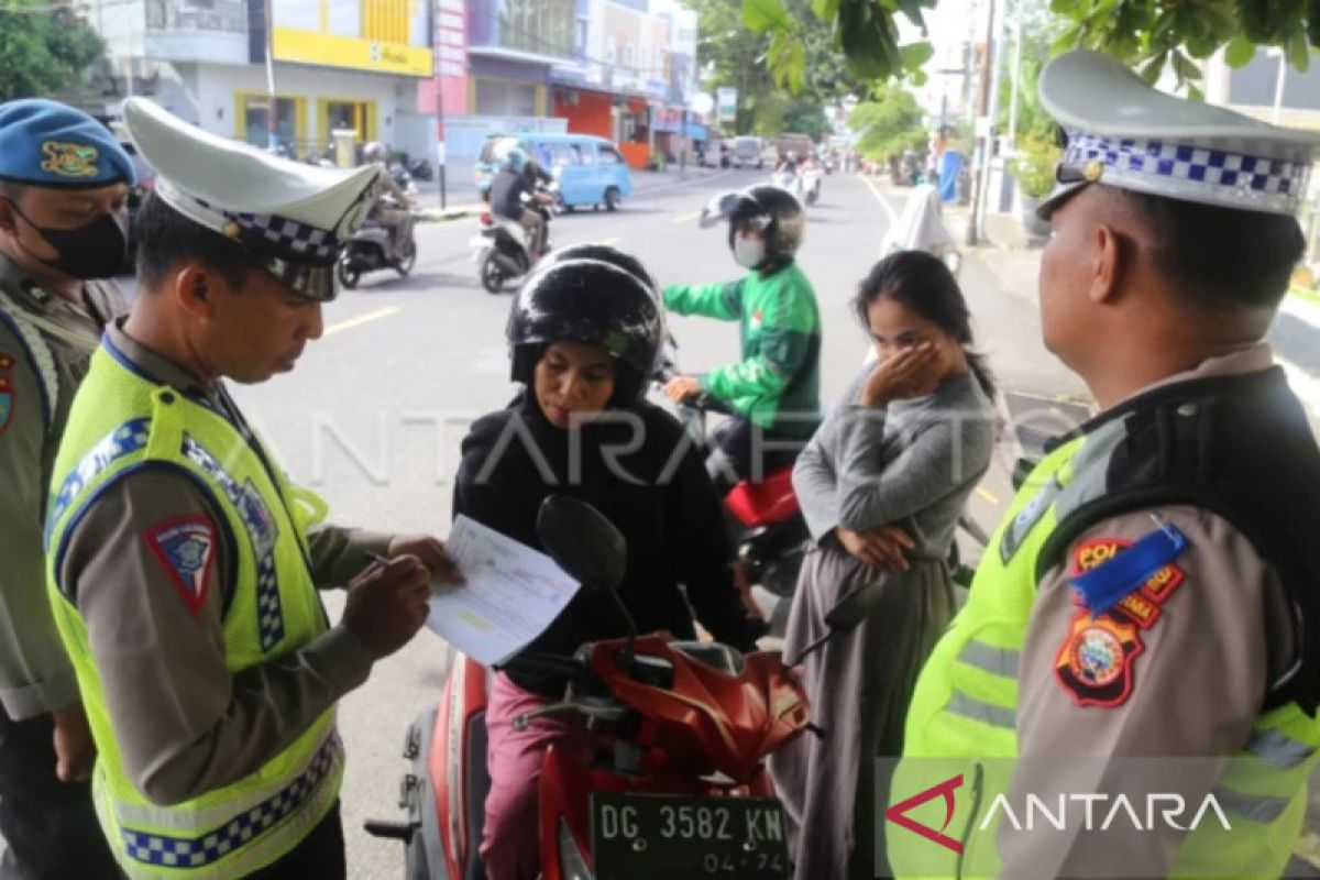 Dirlantas Polda Sulsel berlakukan sistem tilang di tempat