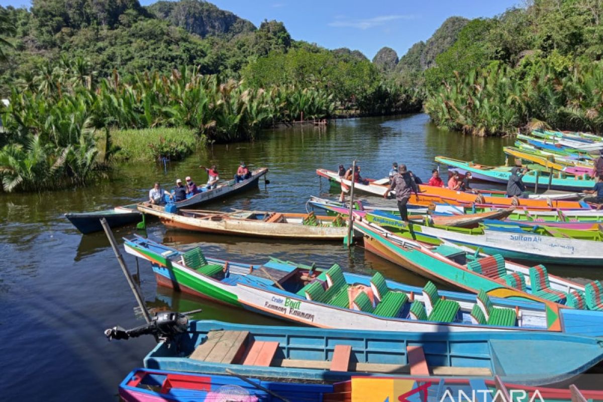 Ekowisata Geopark Maros-Pangkep dibanjiri wisatawan