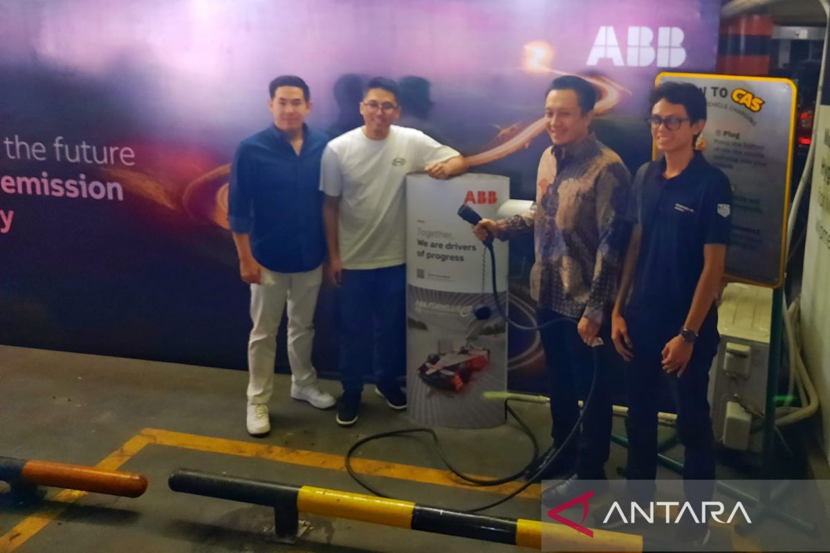 Casion gandeng ABB hadirkan charging station di Cilandak TownSquare