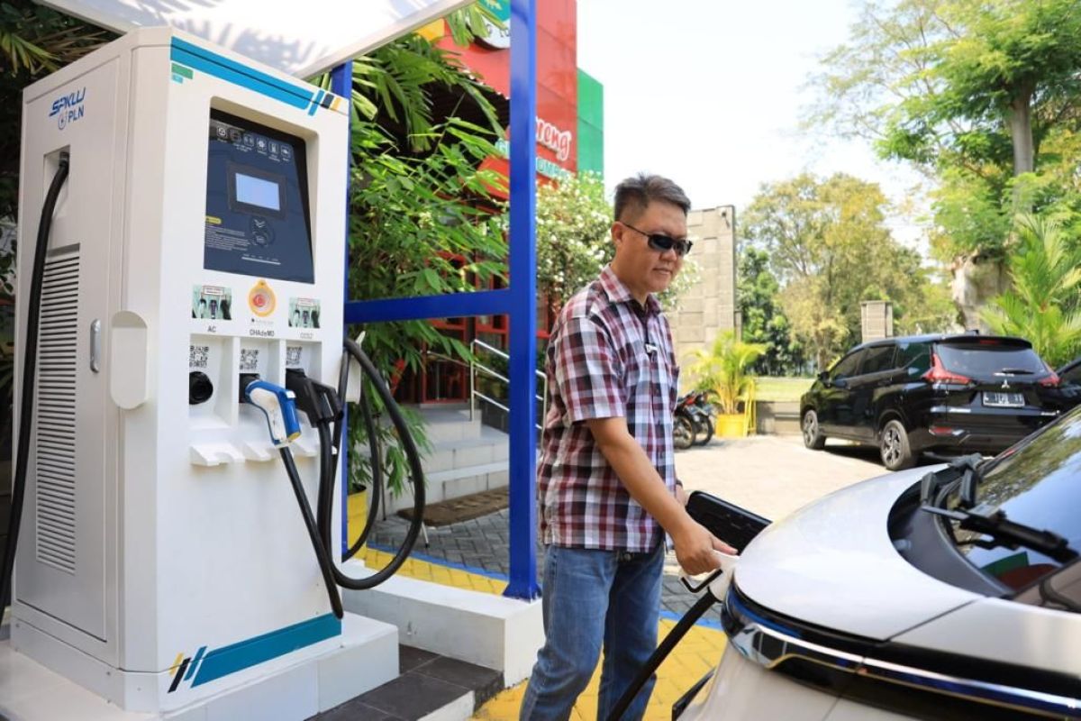 Pemerintah tetapkan pajak kendaraan listrik berbasis baterai nol persen