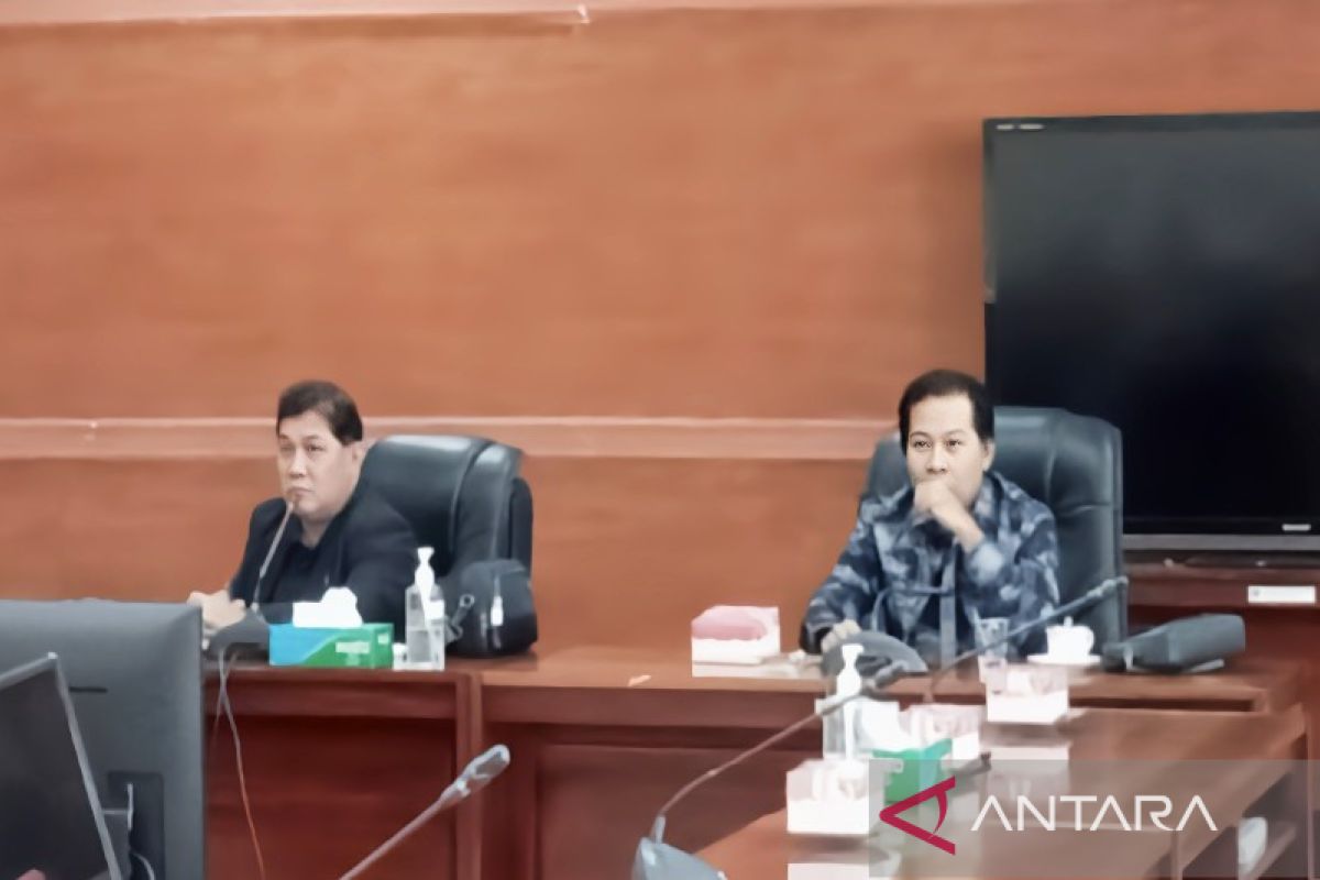 Komisi II DPRD-Pemkab Kapuas bahas penggabungan dua SKPD