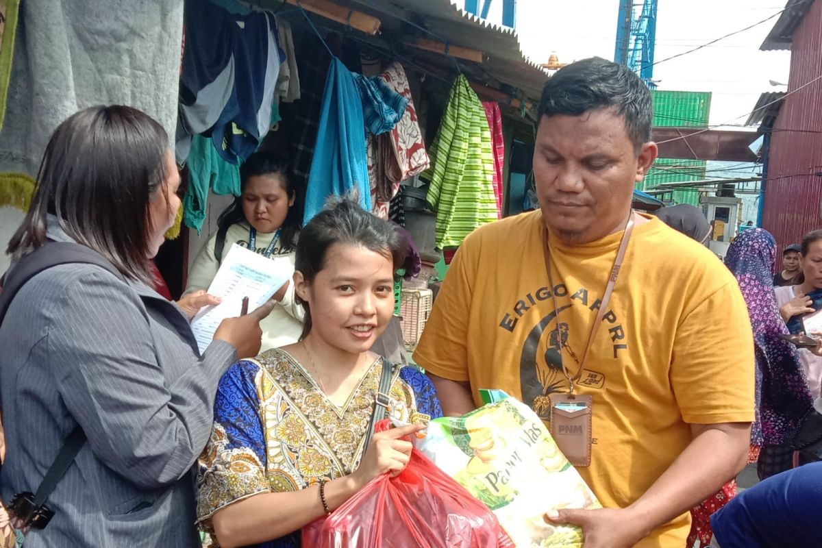 PT PNM beri bantuan bagi nasabah korban kebakaran kawasan padat penduduk