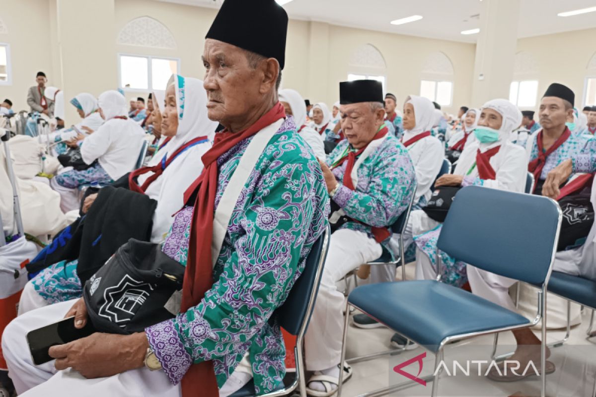 Wamenag ingatkan jamaah haji saling bantu, terutama terhadap lansia