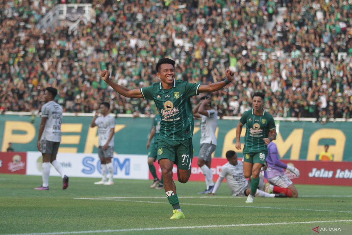 Persebaya hajar Bali United 3-1 pada laga 