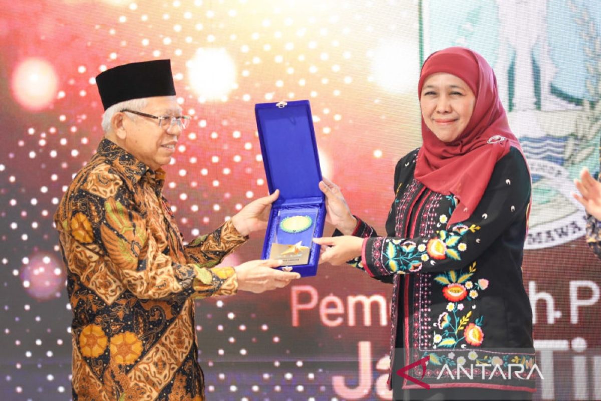 Pemprov Jatim raih juara umum Anugerah Adinata Syariah