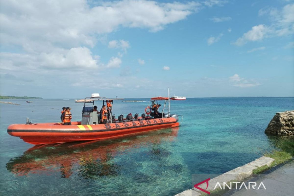 Basarnas mencari nelayan hilang saat melaut di perairan Morowali Sulteng