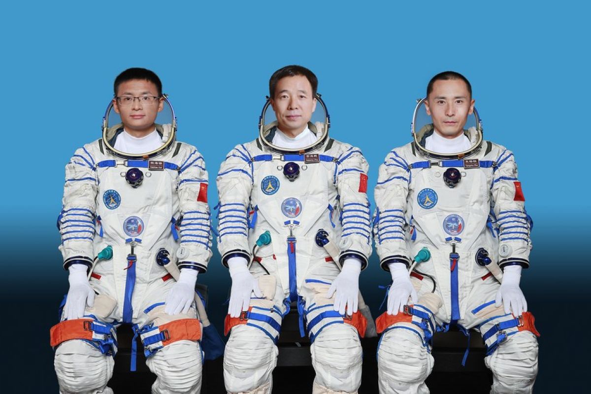 China umumkan kru Shenzhou-16 untuk misi stasiun luar angkasa