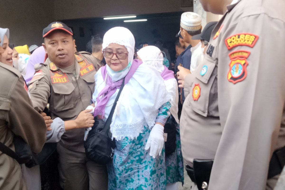 Wali Kota Tarakan lepas 150 calon haji