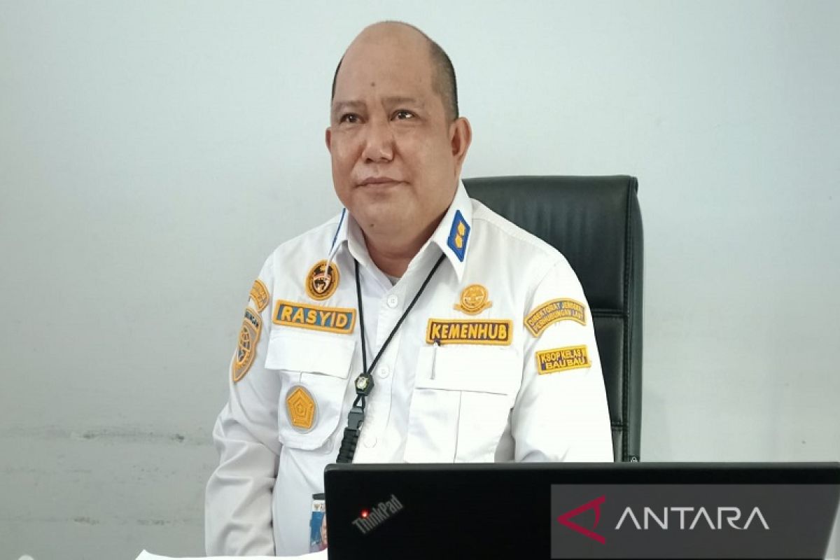 Bongkar muat barang di Pelabuhan Baubau Sultra melebihi satu juta ton