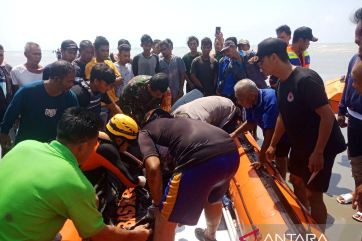 Tim SAR gabungan temukan dua nelayan tenggelam dalam kondisi meninggal