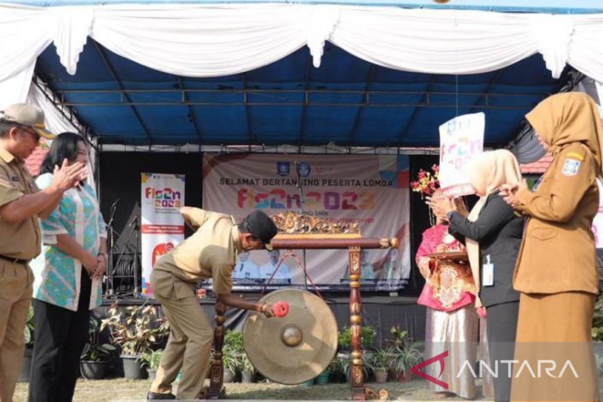 Pj Gubernur Babel: FLS2N SMK se-Pulau Belitung tingkatkan kreativitas