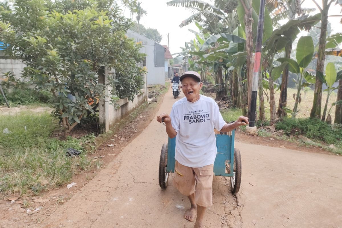 Menaklukkan tantangan ganda dalam membahagiakan adiyuswa