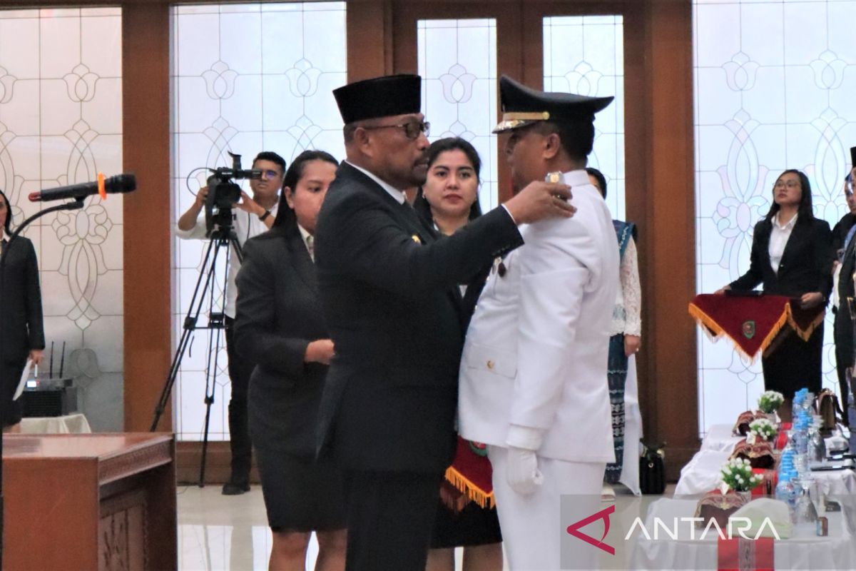 Gubernur Maluku minta empat Pj Bupati kendalikan inflasi dan stunting