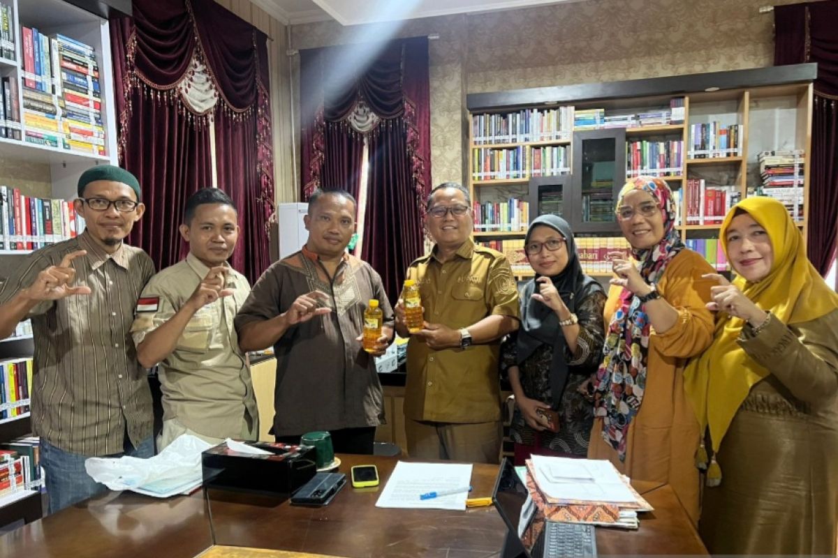 Bupati Gorontalo Utara dukung program pengembangan UMKM