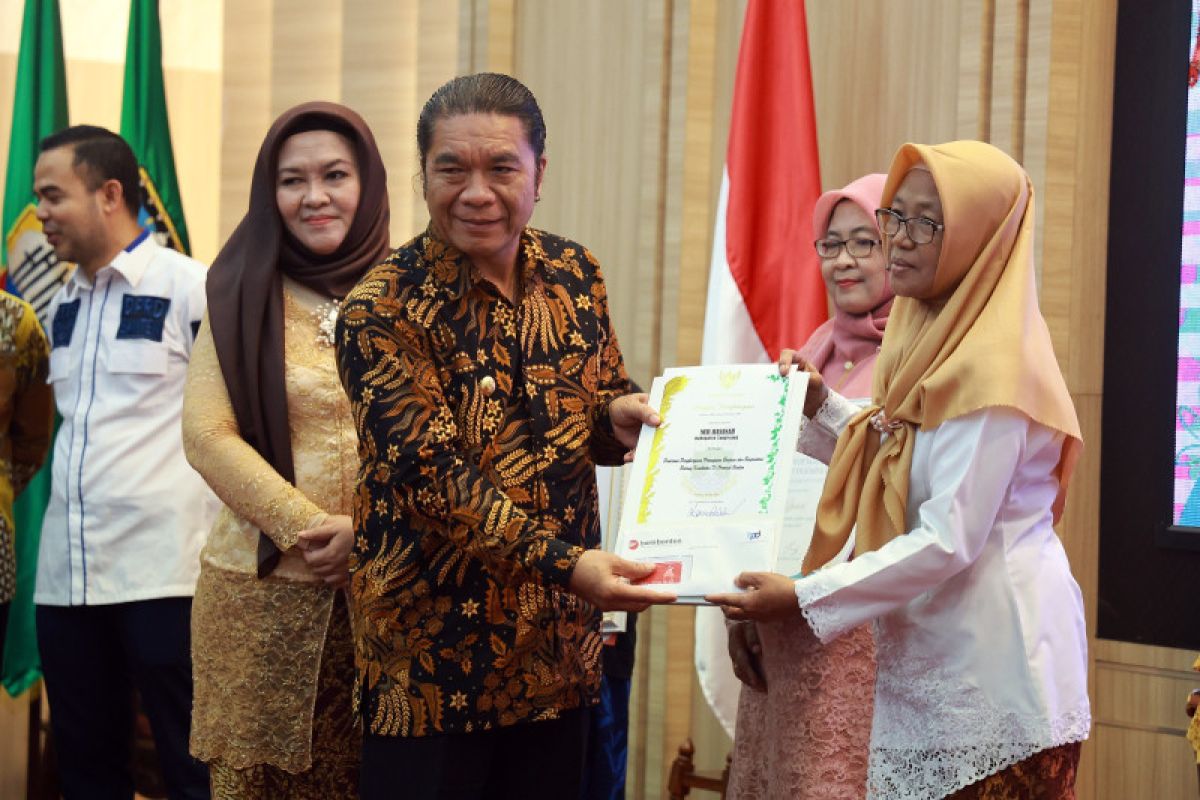 Gubernur apresiasi delapan  perempuan Banten Inspiratif