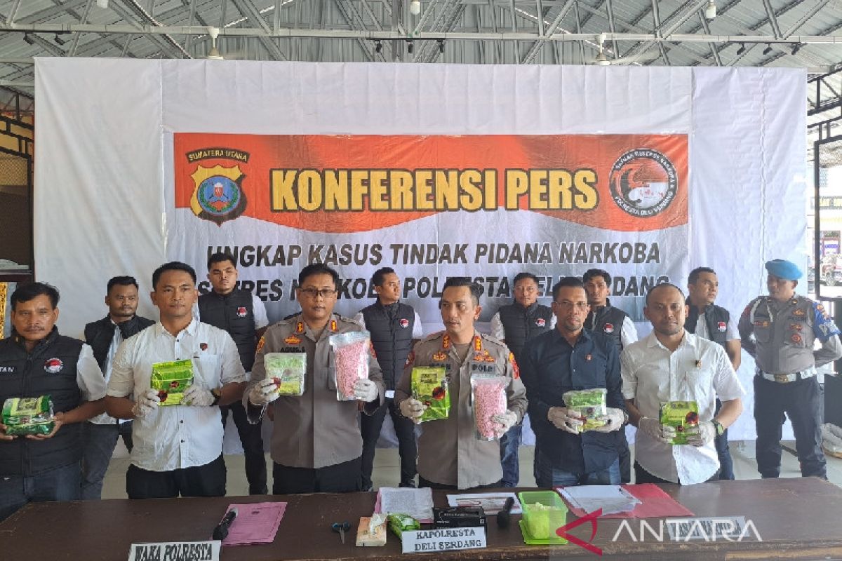 Polresta Deliserdang bongkar penyeludupan 18 kg sabu dari Malaysia lewat jalur laut