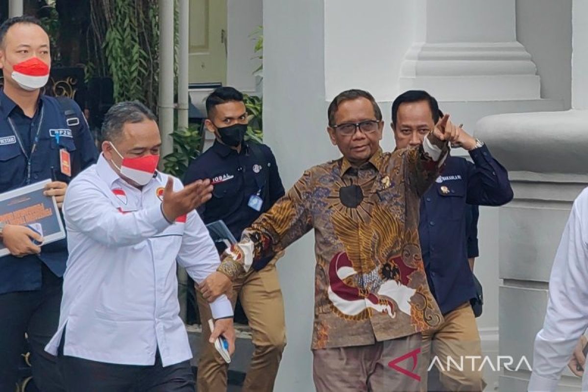 Politik kemarin, restrukturisasi satgas TPPO hingga logo IKN Nusantara