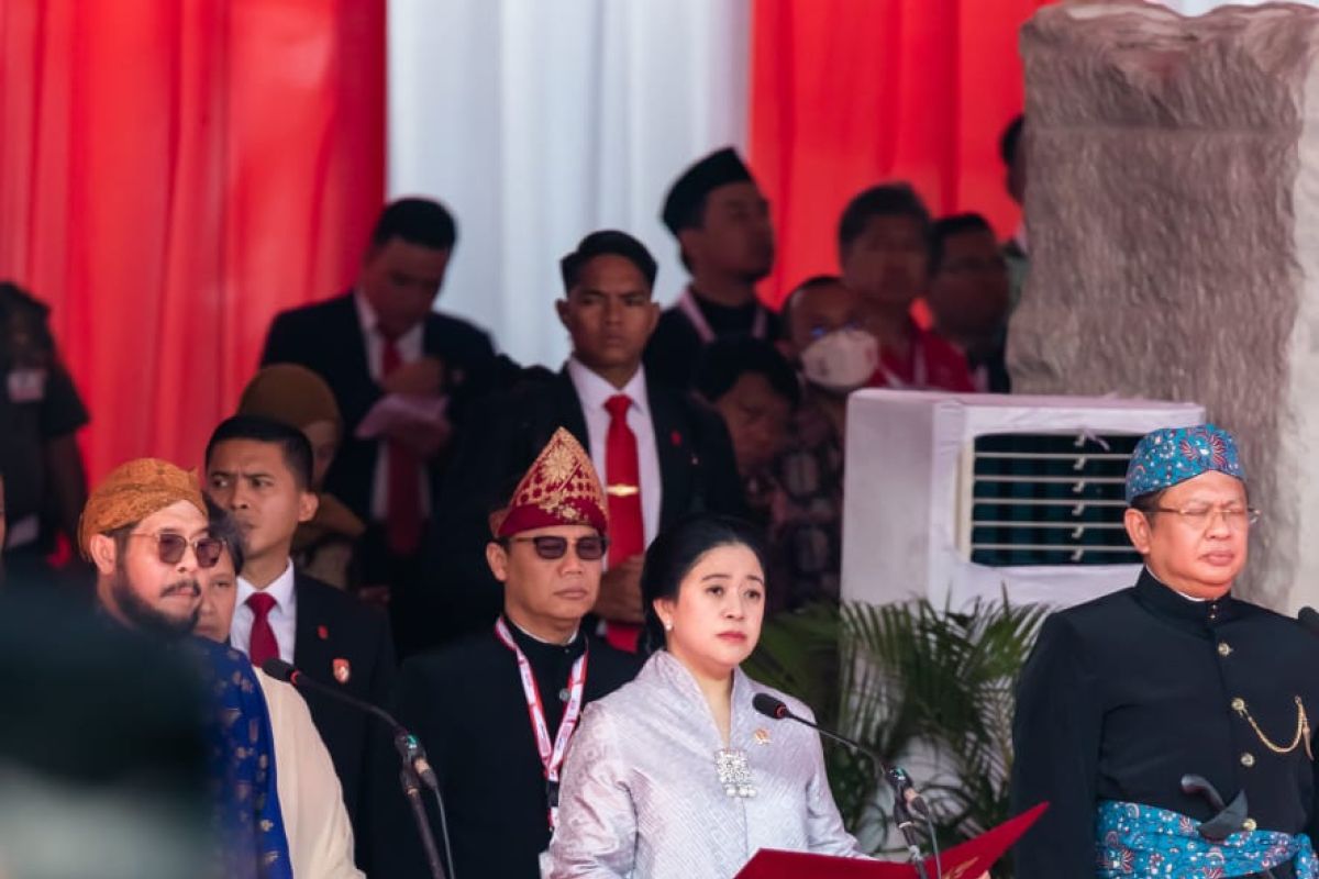 Ketua DPR  bacakan Naskah UUD 1945 di Upacara Hari Lahir Pancasila