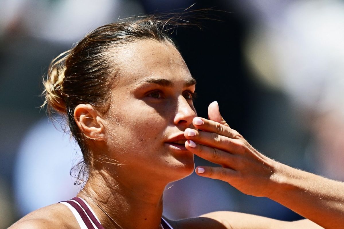 Sabalenka menang cepat atas Rakhimova untuk ke 16 besar French Open