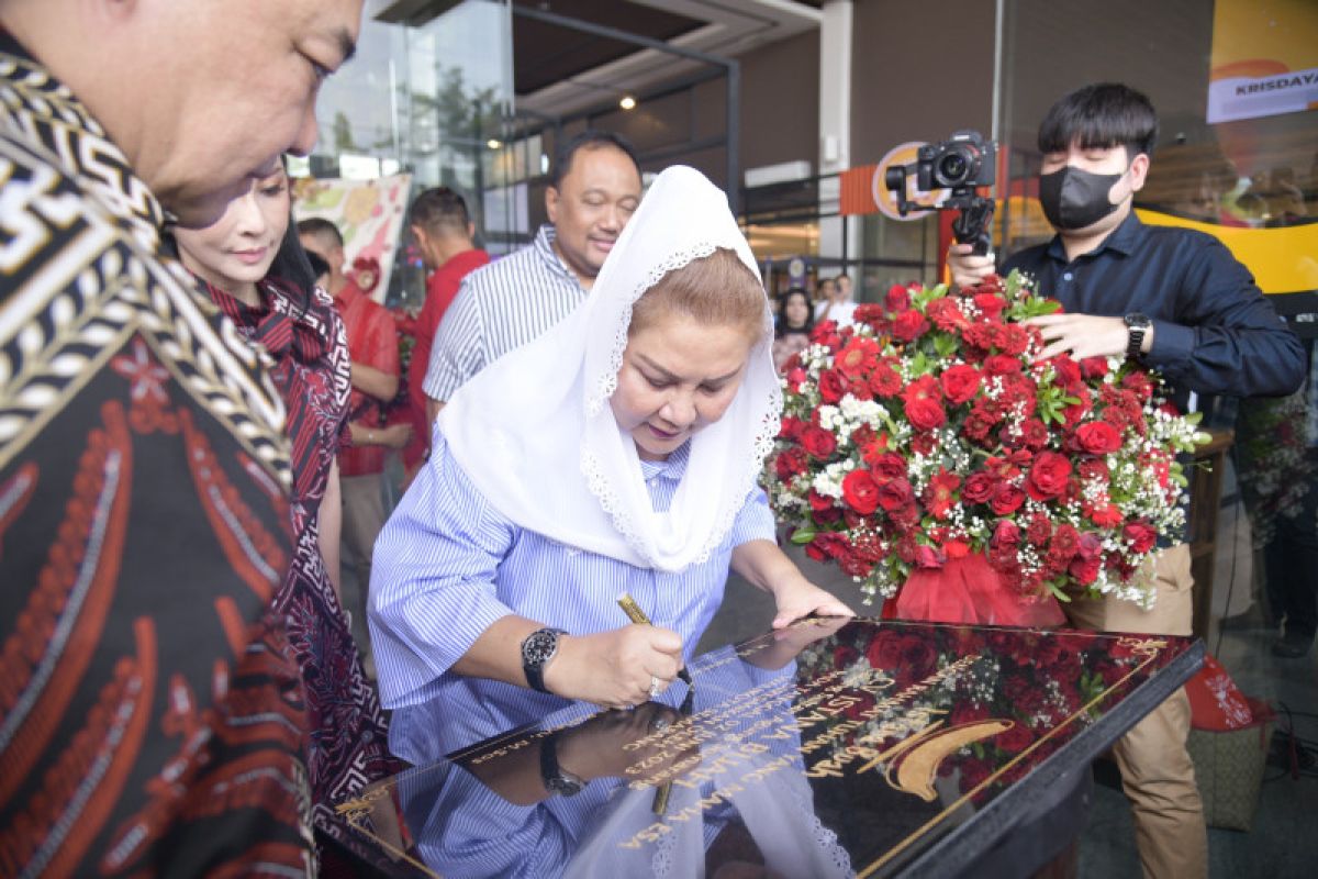 Wali Kota Semarang pastikan perizinan dipermudah dorong investasi